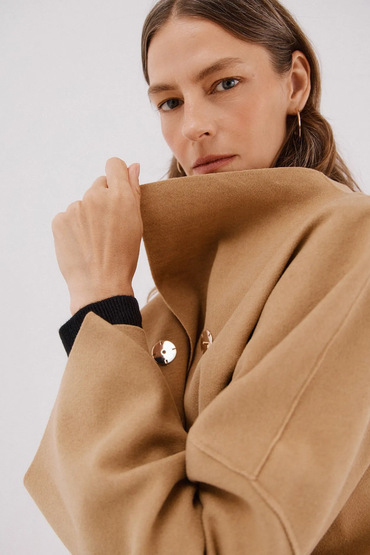 Cortefiel Abrigo capa con tejido ligero Beige Clearance