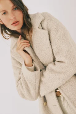 Cortefiel Abrigo corto tejido suave Marfil Sale