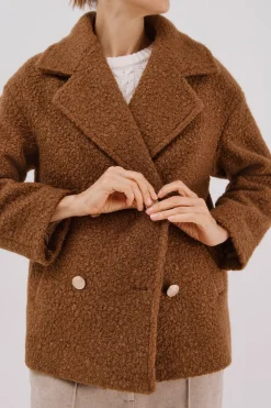 Cortefiel Abrigo corto tejido suave Marr&oacute;n Sale