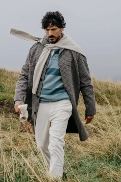 OOTO Abrigo cuadro inglesado Beige New