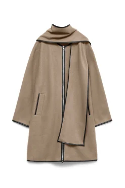 Vero Moda Abrigo de paño con detalle de bufanda Marr&oacute;n