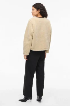 Vila Abrigo efecto borreguillo Beige New