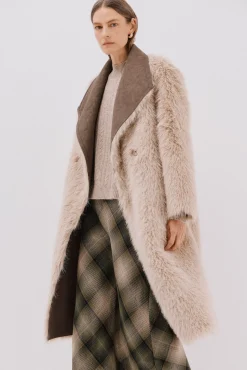 Cortefiel Abrigo largo efecto pelo reversible Marr&oacute;n oscuro Best