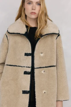 Pedro del Hierro Abrigo reversible de efecto pelo Crudo Sale