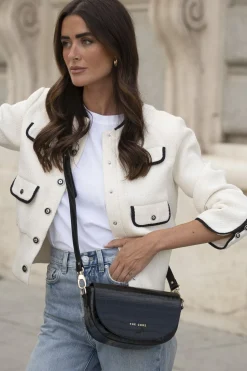 The Code Bandolera alma Negro Online