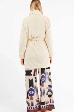 Gisela Bata textura peluche beige Online