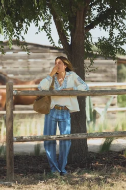 Hoss Intropia Blanca. Vaqueros a rayas Azul marino Clearance