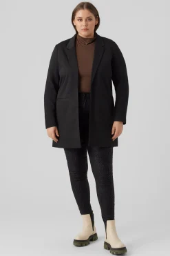 Vero Moda Curve Blazer manga larga con bolsillos talla grande Negro Sale