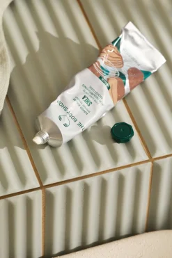 The Body Shop Bálsamo de Manos de Karité 30 Multicolor