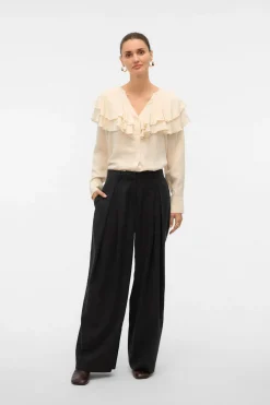 Vero Moda Blusa cuello de volantes Beige Online