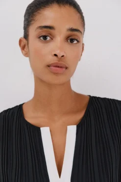 Cortefiel Blusa plisada contraste Negro