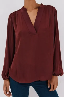 Cortefiel Blusa satinada fluida Vino Hot