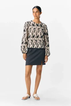 Object Blusa tejido bordado Estampado beige New