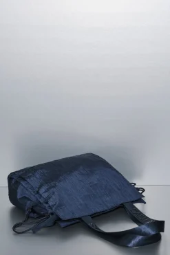 Dash and Stars Bolso tote nylon satinado azul Online