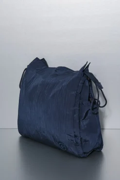 Dash and Stars Bolso tote nylon satinado azul Online