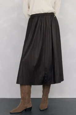 Pedro del Hierro Bota alta estilo hípica con tacón bajo en serraje Beige Online