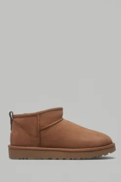 Ugg Bota Classic Ultra Marr&oacute;n Hot
