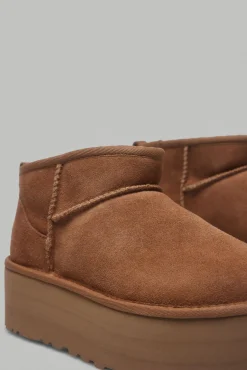 Ugg Bota Classic Ultra Plataforma Marr&oacute;n