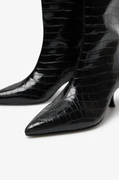 Cortefiel Bota tacón kitten efecto coco Negro Hot