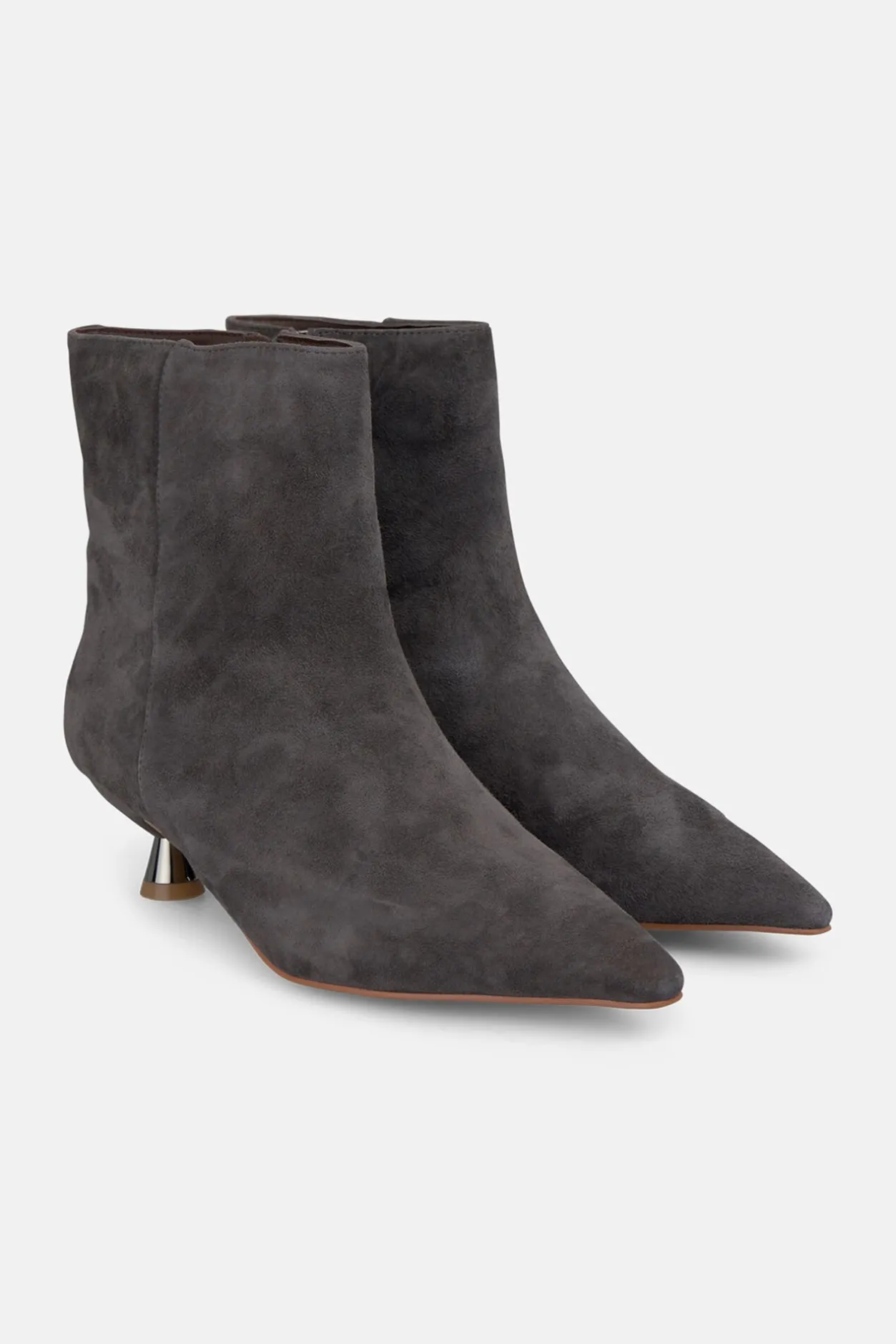 Alma en Pena Botín tacón metalizado Marrón oscuro New