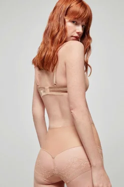 Gisela Braga alta sin costuras nude Hot