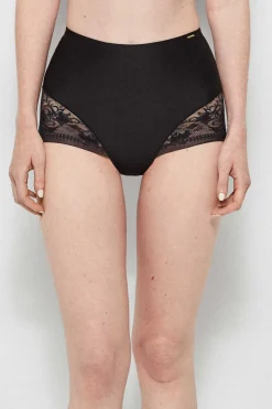 Gisela Braga alta sin costuras negro