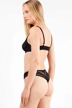 Gisela Braga brasileña encaje negro Clearance