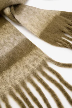 Cortefiel Bufanda gruesa rayas Estampado verde New