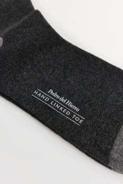 Pedro del Hierro Calcetín liso sport Gris Hot