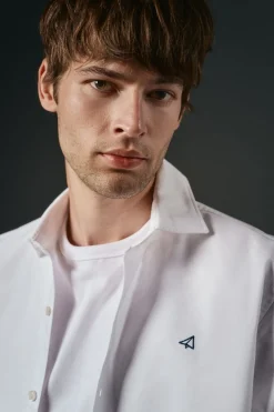 OOTO Camisa oxford liso Blanco New