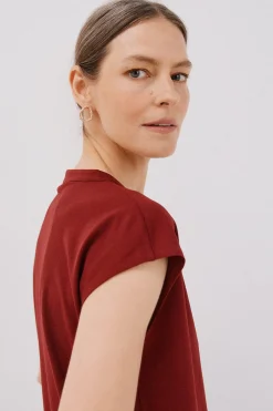 Cortefiel Camiseta básica sin magnas cuello mao Vino Best