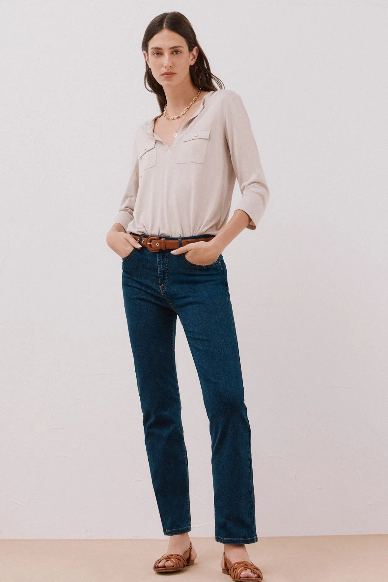 Cortefiel Camiseta cuello mao efecto lino Beige New