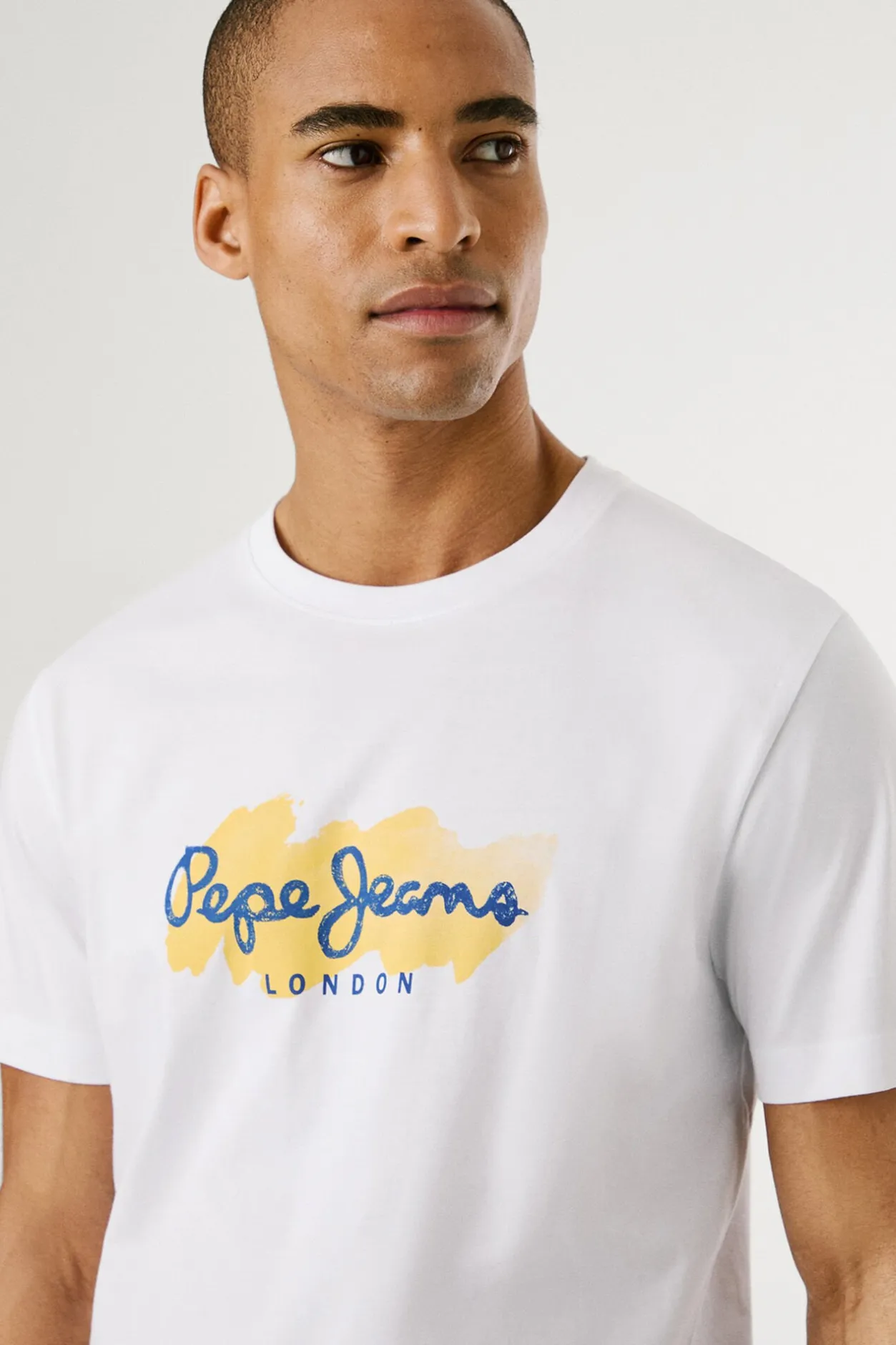 Pepe Jeans Camiseta de manga corta con logo y estampado frontal. blanco New