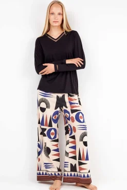 Gisela Camiseta detalle encaje escote negro Best