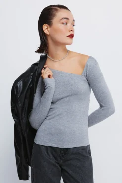 Springfield Camiseta escote asimétrico gris Outlet