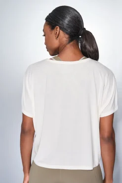 Dash and Stars Camiseta manga corta boxy blanco beige