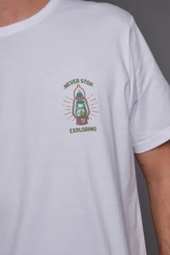 Cloking Camiseta Never Stop Exploring Blanco Sale