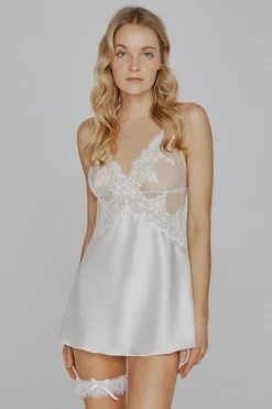 Ivette Bridal Camisón de satén con tanga en blanco marfil Sale