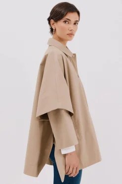 Cortefiel Capa en tejido gabardina Beige Online