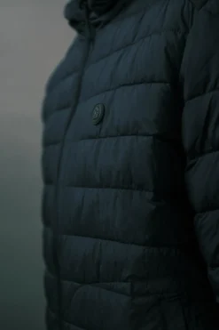 Cortefiel Cazadora acolchada ultralight con capucha Azul marino Outlet