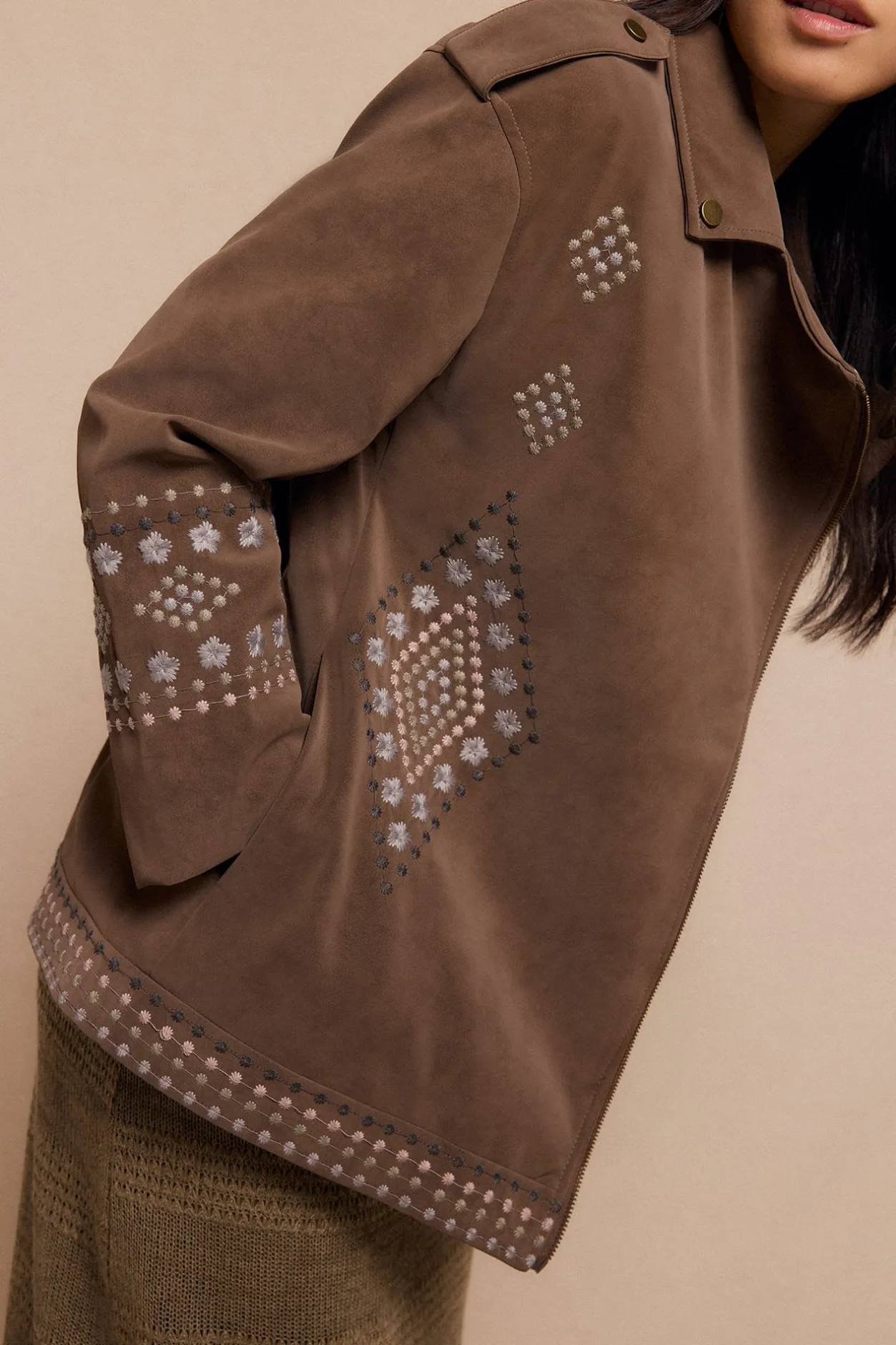 Slowlove Cazadora biker efecto piel bordada Beige Hot