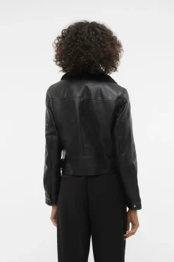 Vero Moda Cazadora corta efecto piel Negro Sale