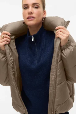 Vero Moda Cazadora de mujer acolchada Marr&oacute;n