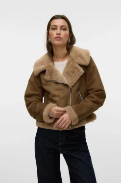 Vero Moda Cazadora de mujer de terciopelo con cremallera Marr&oacute;n