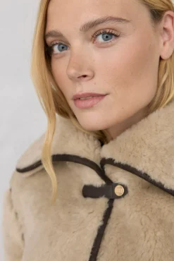 Pedro del Hierro Cazadora pelo snaps Crudo Best