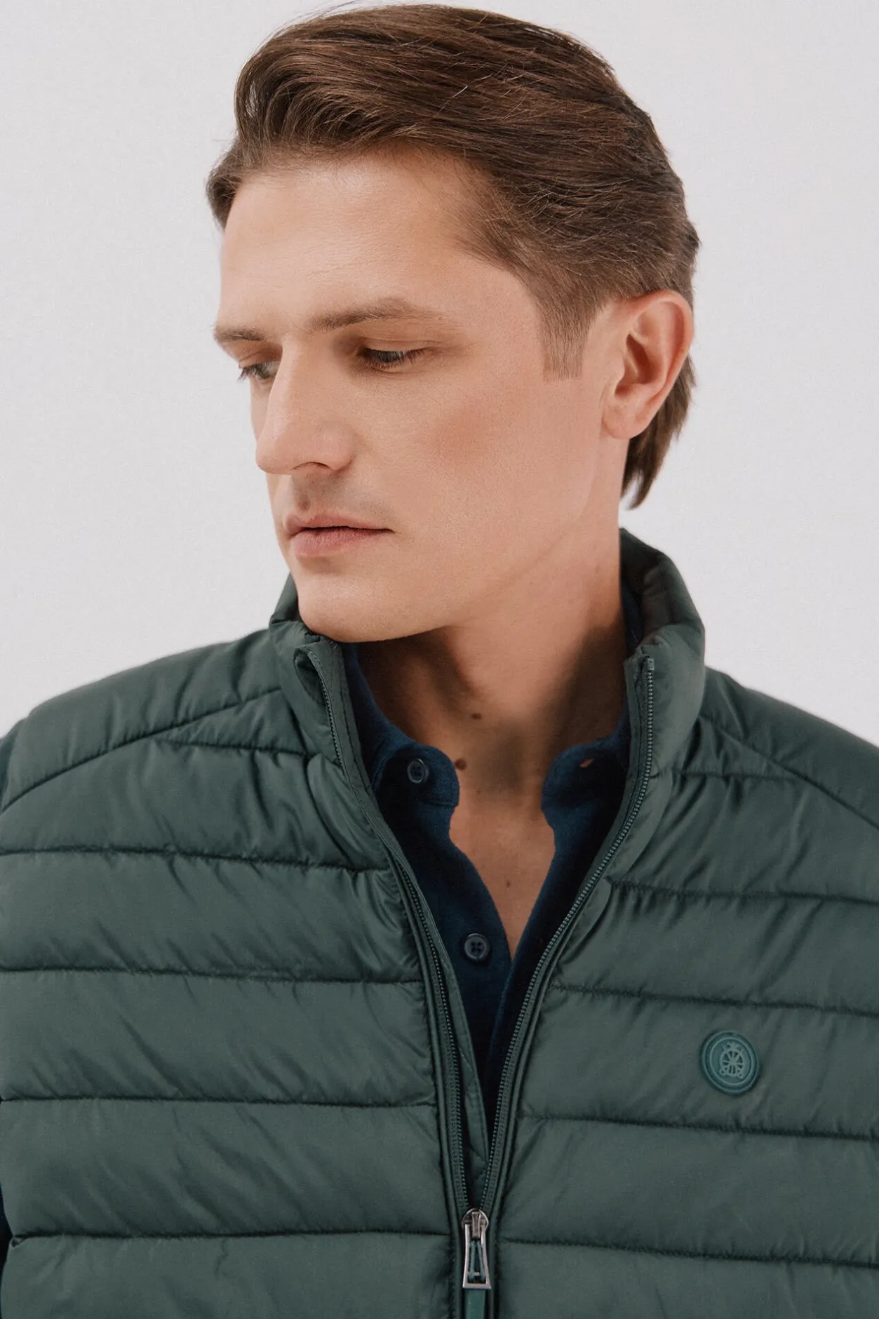 Cortefiel Chaleco acolchado ultralight Verde oscuro Hot