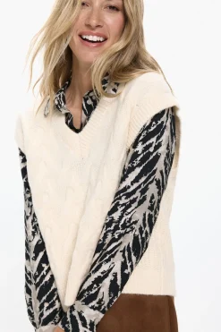 Vero Moda Chaleco de punto cuello pico Beige Online