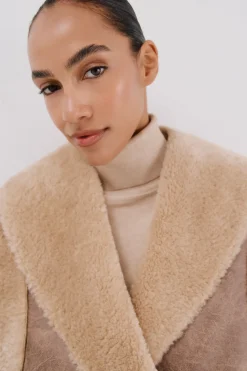 Cortefiel Chaleco efecto doble faz Marr&oacute;n Online