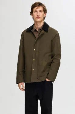 Selected Chaqueta con cuello de pana repelente al agua. Verde Outlet