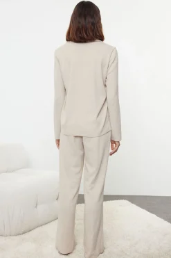 Trendyol Conjunto pijama camisero punto con lazos beige Outlet